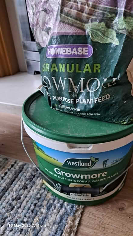 Photo of free Growmore granules (Linslade, Leighton Buzzard LU7) #1