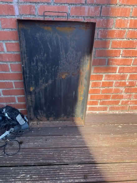 Photo of free Metal tray (WN1) #1