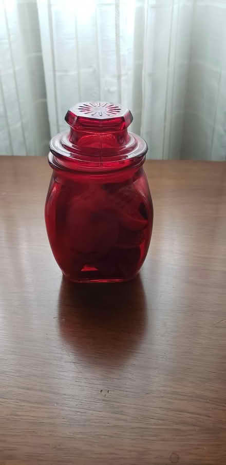 Photo of free Red jar with seashells (Kenson Park) #1
