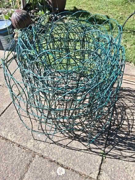 Photo of free Garden mesh (Beaumont LA1) #1
