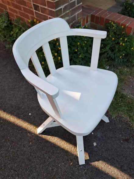 Photo of free Captain's chair (Kennington OX1) #1