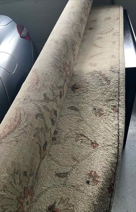 Photo of free Pottery Barn Bar and 8 X 10 Rug (Luxmanor) #3