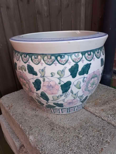 Photo of free Plant pot holder (Southport PR8) #1