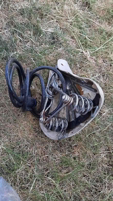 Photo of free Vintage cycle seat (Abbey Wood SE2) #2