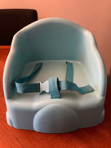 Photo of free Baby seat for dining chair (Starbeck HG1) #1