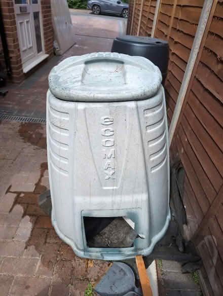 Photo of free Compost bin (Woodley RG5) #1