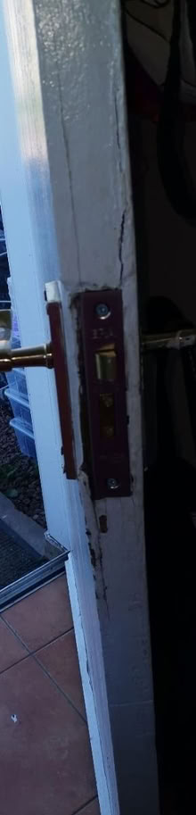 Photo of Door (Pathead EH37) #1
