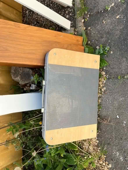 Photo of free Lego table (Bare LA4) #1