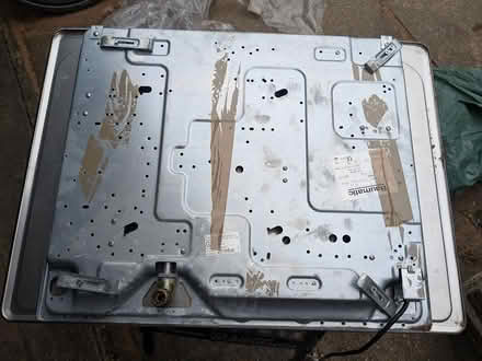 Photo of free 5 burner gas hob, Beaumatic (TA1) #3