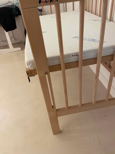 Photo of free Co-sleeper bedside cot (Highbury and Islington N1) #2