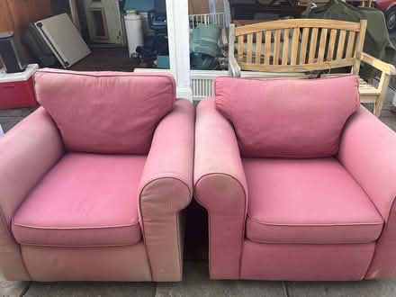 Photo of free living room chairs (woodbridge, ct) #1