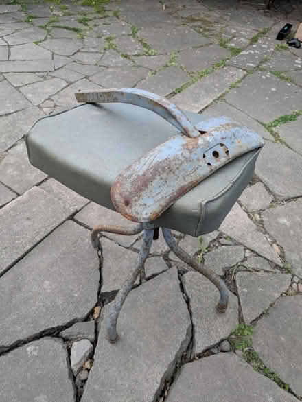 Photo of free Vintage swivel chair (Worcester WR2) #1