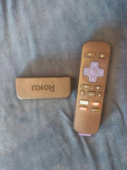 Photo of free Roku box and remote (Hove BN3) #1