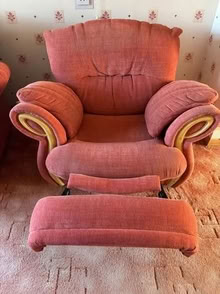 Photo of free Sofa and chairs (East winch PE32) #4