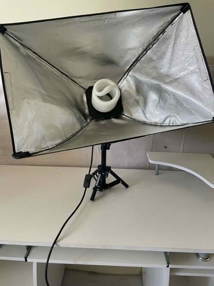 Photo of free Light box (PO22 8HT) #3