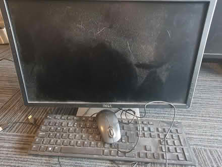 Photo of free Dell Monitor, Keyboard and Mouse (Hertford SG13) #1