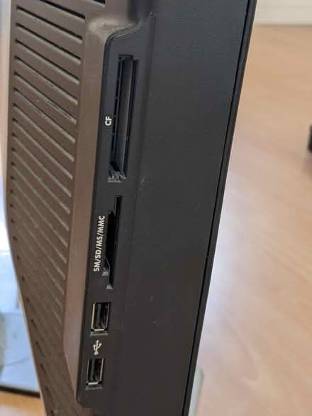 Photo of free Dell Ultrasharp Wide-screen LCD Flat Panel Monitor (Willen MK15) #4