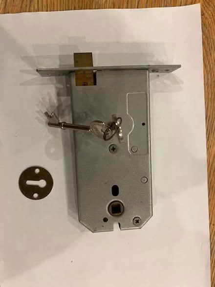 Photo of free Door lock plus spare (Henley-on-Thames RG9) #2