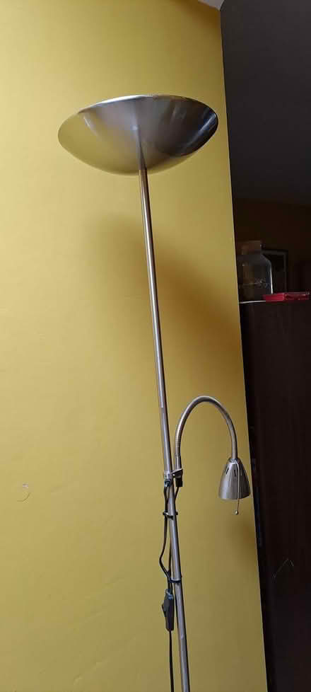 Photo of free Standard lamp (OX2 Osney) #1