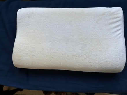 Photo of free Memory foam pillow for neck support (Hurdsfield SK10) #1