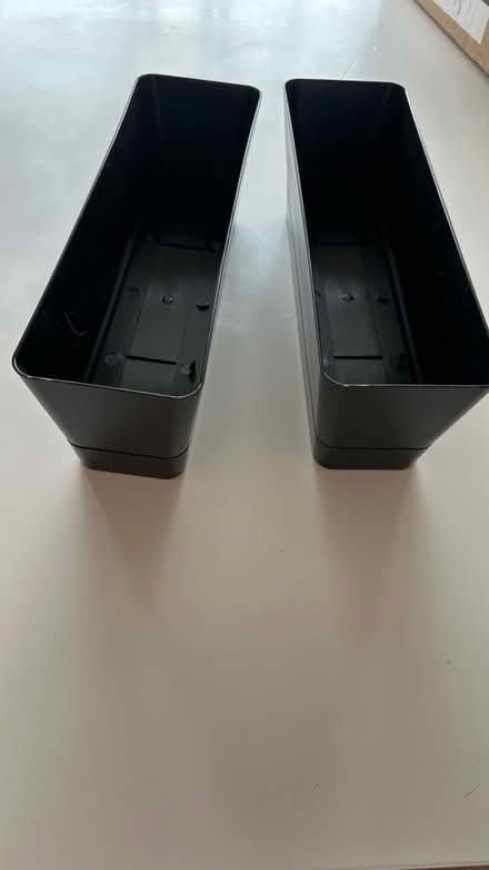 Photo of free Flower pots (AL4) #1