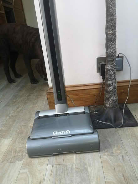 Photo of free Gtec vacuum cleaner (Guildford GU4) #2