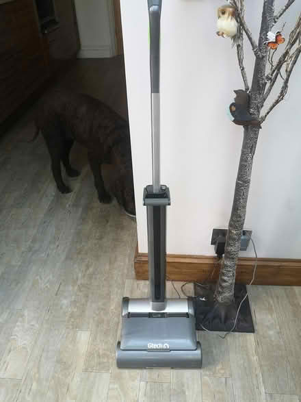 Photo of free Gtec vacuum cleaner (Guildford GU4) #1