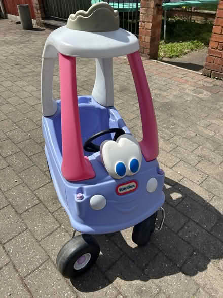 Photo of free Little Tikes toddler car (Newthorpe) #1
