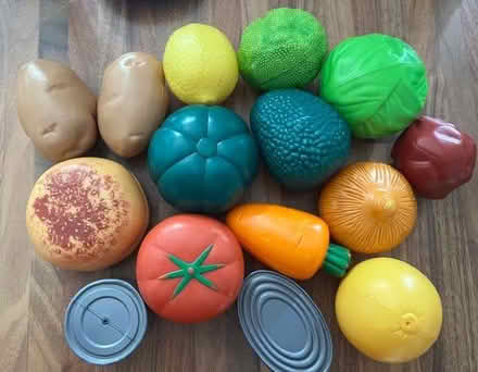 Photo of free A collection of veg, etc - kitchen pretend play (Surbiton KT6) #1