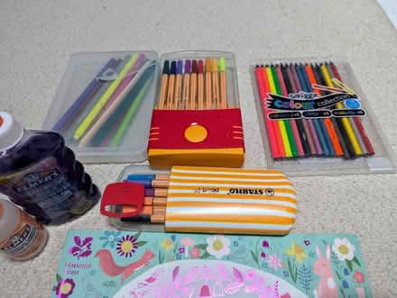 Photo of free Fineline marker & colouring pens (Raynes Park SW20) #1