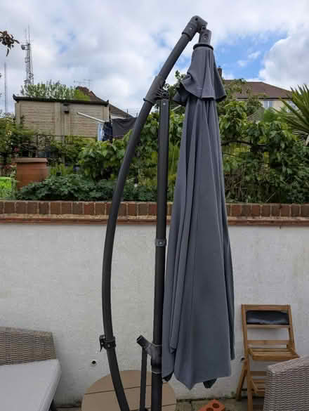 Photo of free Parasol (Shooter's Hill SE18) #3