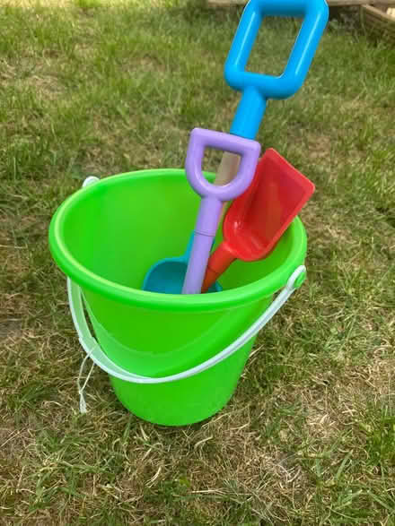 Photo of free Beach Bucket and spades (Abingdon OX14) #1
