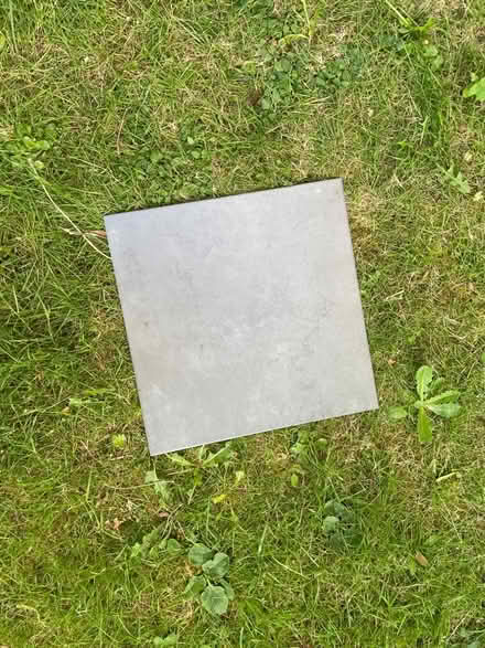 Photo of free Six 33 x 33cm ceramic tiles (University Area RG1) #1