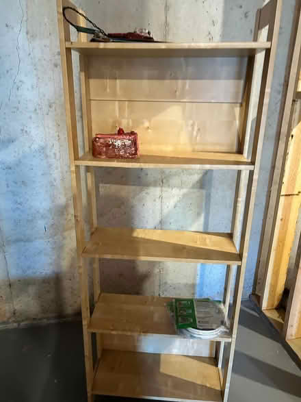 Photo of free shelves and grill (30680) #1