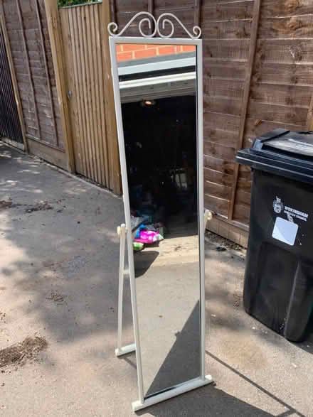 Photo of free Mirror (Three Mile Cross, Reading) #1