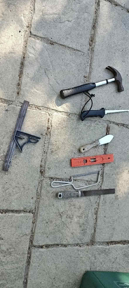 Photo of free Hammer, saw spirit level + Tools (London road, bath) #1