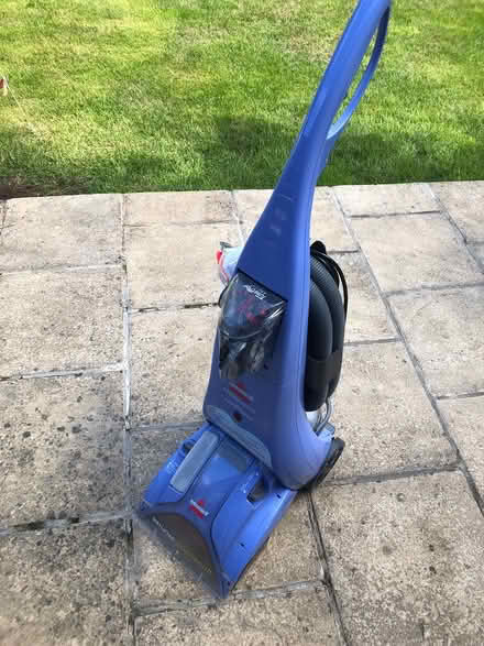 Photo of free Carpet cleaning machine (Farnborough GU14 0ED) #1