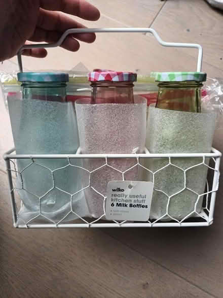 Photo of free Set of 6 drink bottles with straws (Merton Park SW20) #1