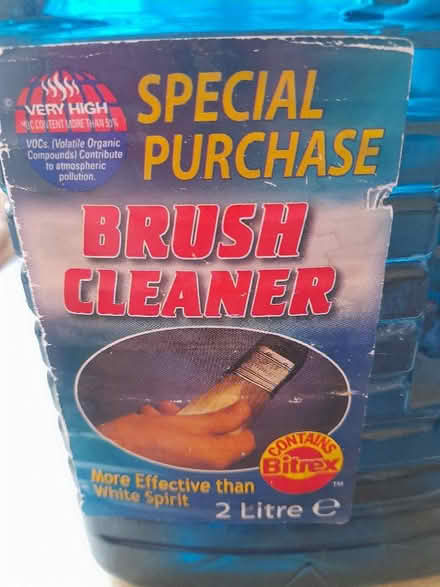 Photo of free 2l brush cleaning fluid (AB10) #1