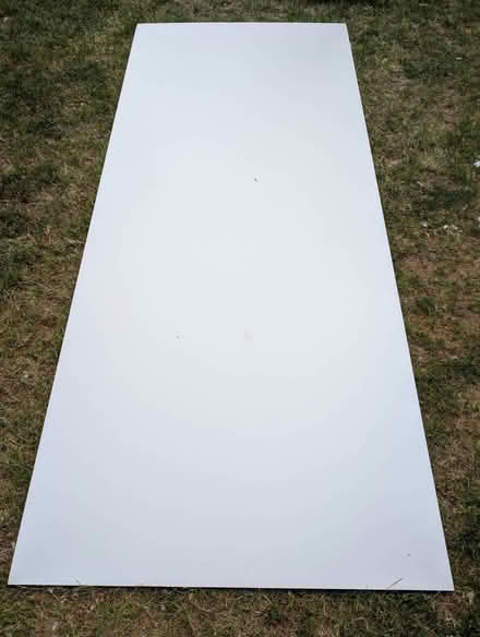 Photo of free Laminate board off cuts. See description for sizes (The Nurserylands TW12) #1