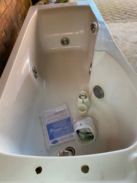 Photo of free Jacuzzi Bath (Thornaby) #4