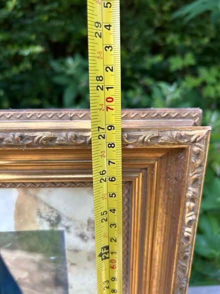 Photo of free Gilt coloured picture frame (Eynsham OX29) #2