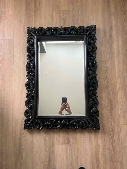 Photo of free Mirror (Tonbridge) #1