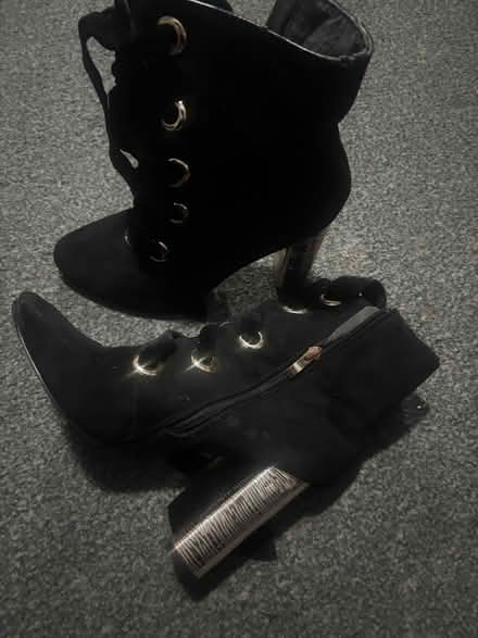 Photo of free Heel boots (B6) #1