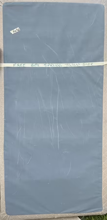 Photo of free Twin Box Spring (Splendora) #2