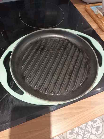 Photo of free Le Creuset grill pan for hob (Merton Park SW20) #1