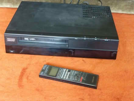 Photo of free VHS video recorder/player (Datchet SL3) #1