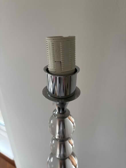 Photo of free Standing lamp (doesn’t work) (Richmond TW10) #3
