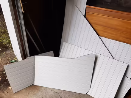 Photo of free White wood panels (Milwaukie, Ardenwald) #3