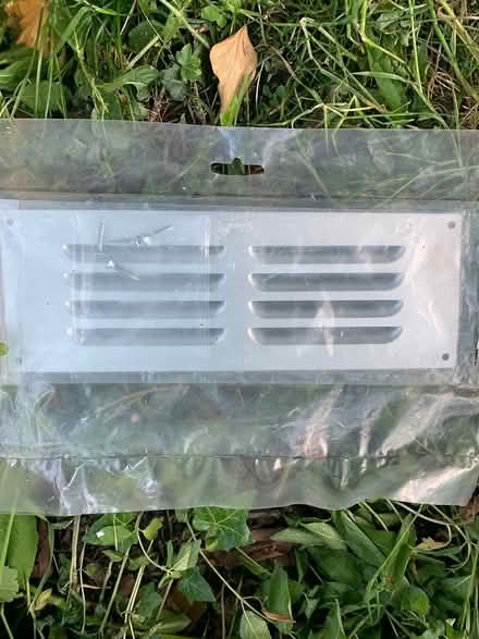 Photo of free Air vent (BA2) #1